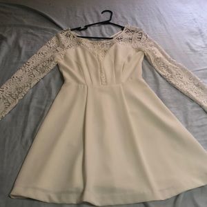 Gianni Bini white dress size 2
